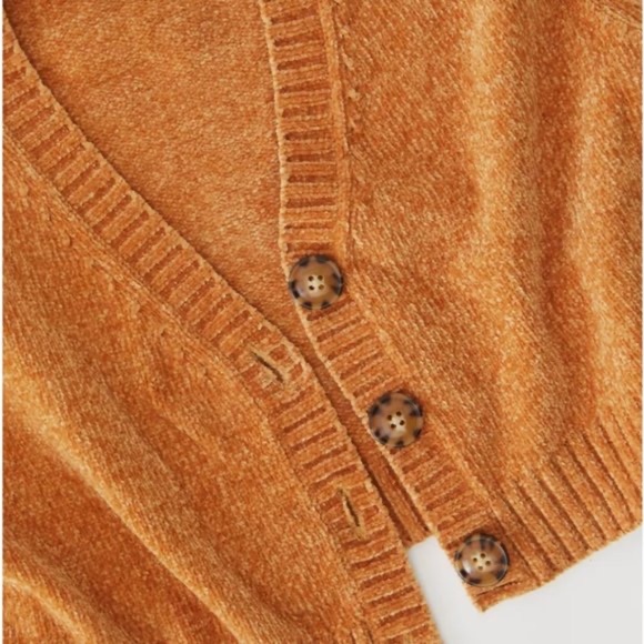 ⭐UO Maura Chenille Cropped Cardigan gold orange XS - Picture 5 of 11